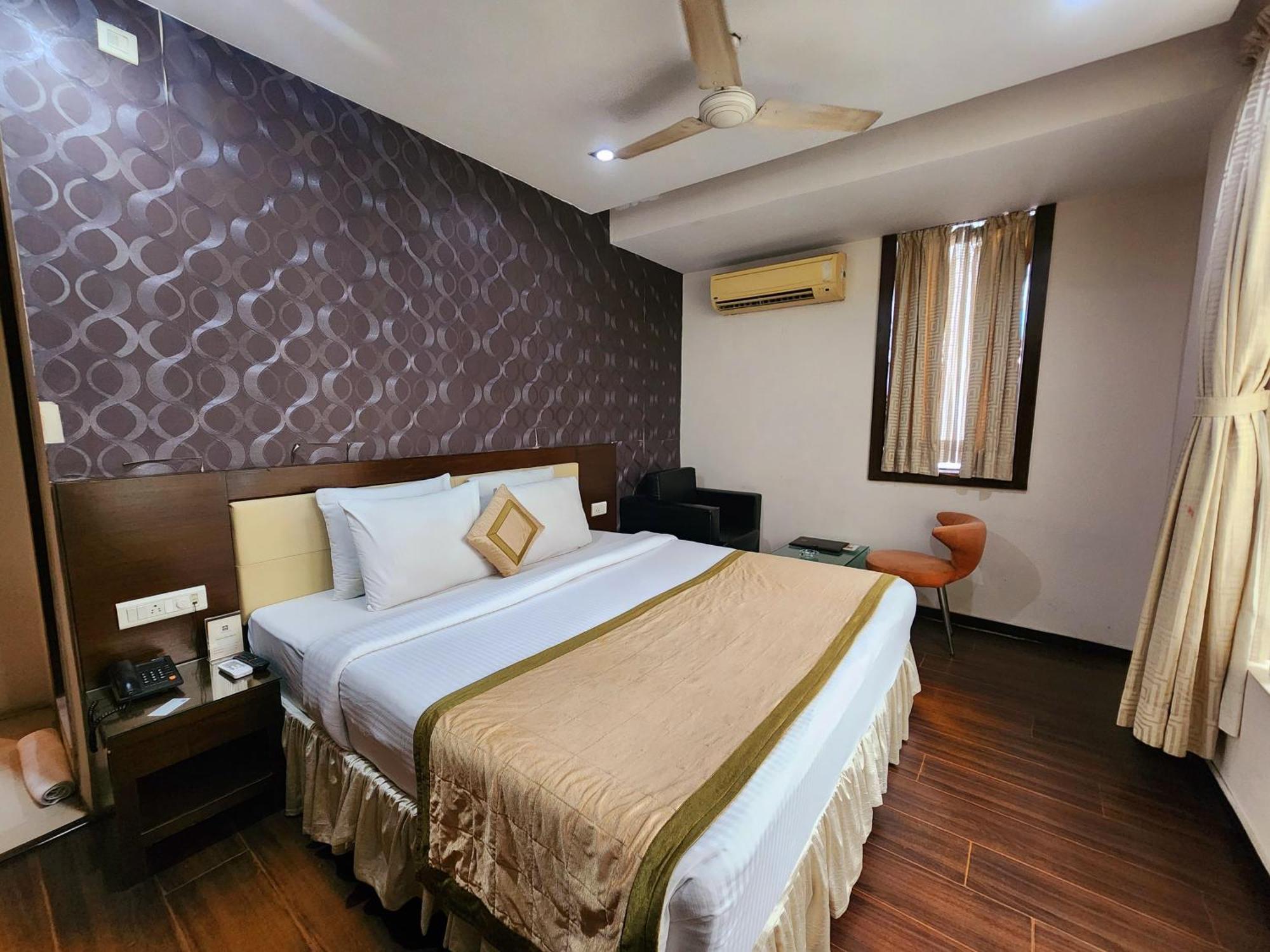 Hotel Lee International Calcutta Eksteriør billede